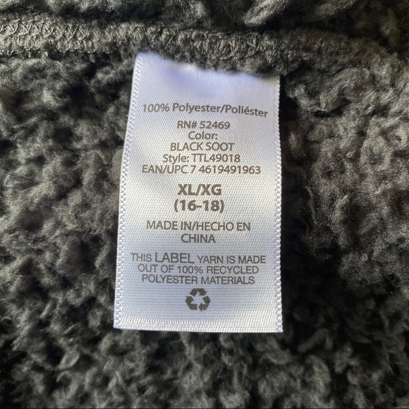 Black Sherpa Pullover Hoodie NWT - Picture 11 of 12